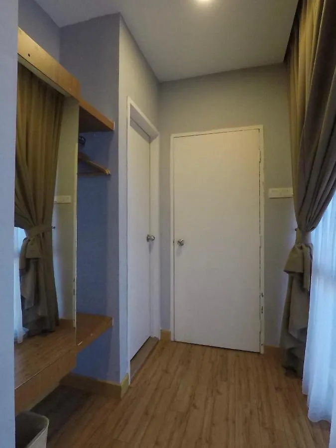 Hotel Zamburger Second Link Τζόχορ Μπάχρου